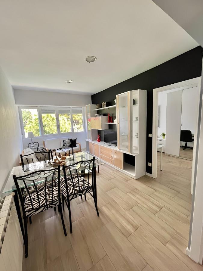 Centrico Aire Acondicionado 3 Habitaciones Zona Aparcamiento Gratuito マドリード エクステリア 写真
