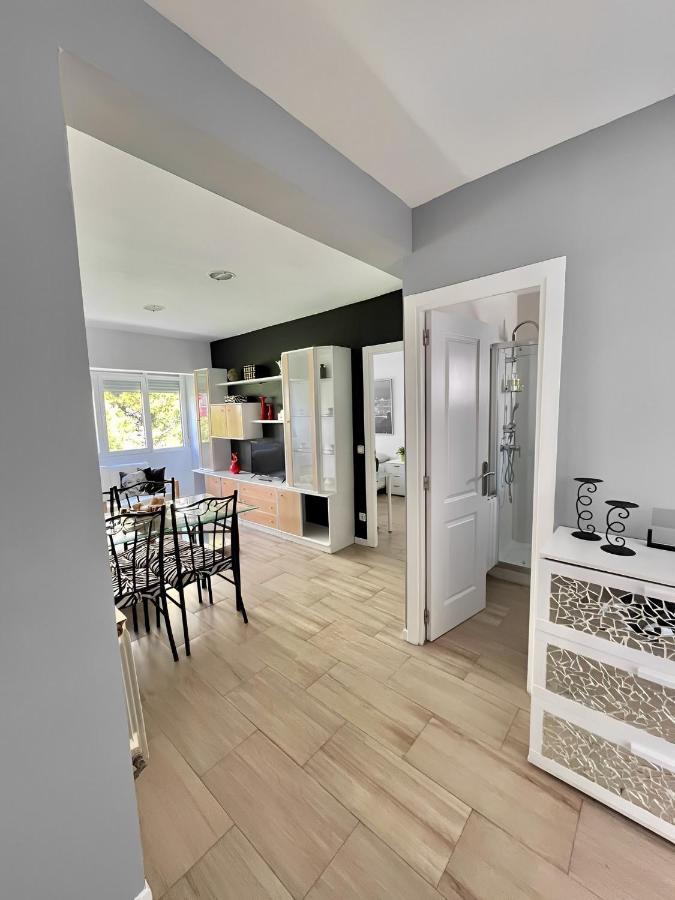 Centrico Aire Acondicionado 3 Habitaciones Zona Aparcamiento Gratuito マドリード エクステリア 写真