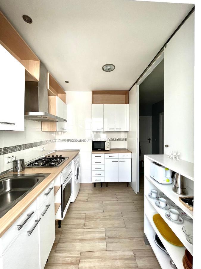 Centrico Aire Acondicionado 3 Habitaciones Zona Aparcamiento Gratuito マドリード エクステリア 写真