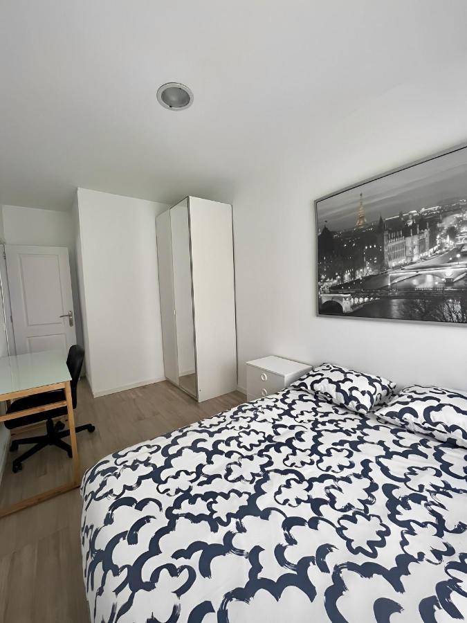 Centrico Aire Acondicionado 3 Habitaciones Zona Aparcamiento Gratuito マドリード エクステリア 写真