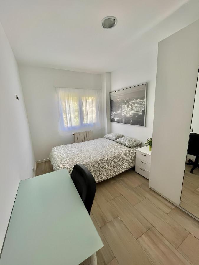 Centrico Aire Acondicionado 3 Habitaciones Zona Aparcamiento Gratuito マドリード エクステリア 写真
