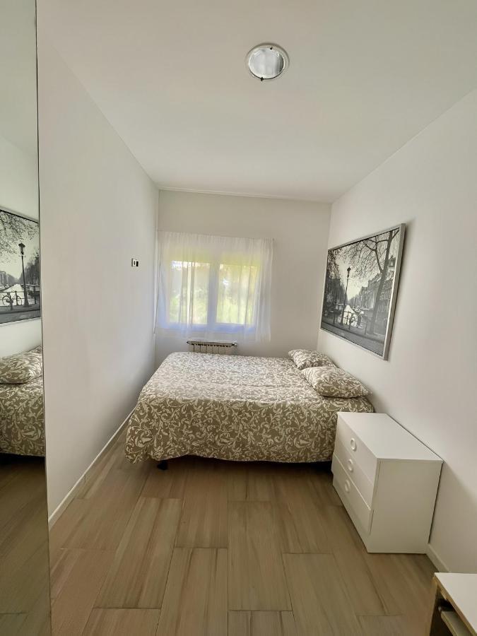 Centrico Aire Acondicionado 3 Habitaciones Zona Aparcamiento Gratuito マドリード エクステリア 写真